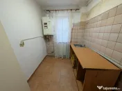 Apartament langa CORA , grădiniță, etaj 2 