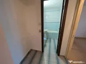 Apartament langa CORA , grădiniță, etaj 2 