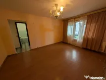 Apartament langa CORA , grădiniță, etaj 2