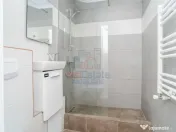 Apartament cu 3 camere in zona centrala 