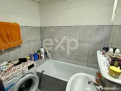 Apartament cu 3 camere de vânzare – zona Calea București 