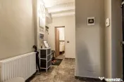 90 mp, două niveluri, complet mobilat și ultracentral, ...