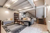 Apartament de 90 mp (conform CF), parter, ultracentral, t...