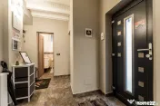 Apartament de 90 mp (conform CF), parter, ultracentral, t...