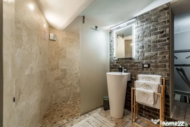 Apartament de 90 mp (conform CF), parter, ultracentral, t...
