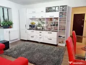 Apartament cu 3 camere, etaj intermediar, in Rogerius 