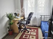 Apartament cu 3 camere, etaj intermediar, in Rogerius 