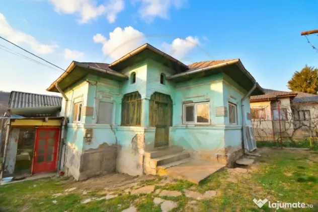 Casa+teren 742mp in Stefanesti, Arges.