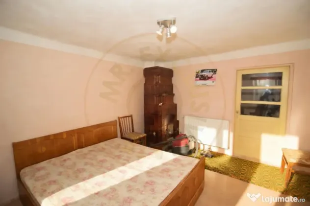 Casa+teren 742mp in Stefanesti, Arges.