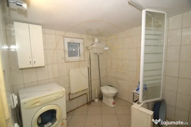 Casa+teren 742mp in Stefanesti, Arges.