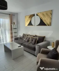 Apartament cu 3 camere, premium, 78 mp + 2 balcoane, în Bun