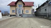 Casă / Vilă cu 6 camere, Sfantu Ilie, Suceava 