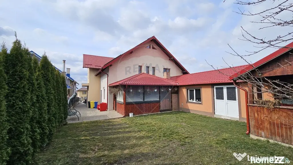 Casă / Vilă cu 6 camere, Sfantu Ilie, Suceava