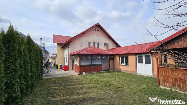 Casă / Vilă cu 6 camere, Sfantu Ilie, Suceava