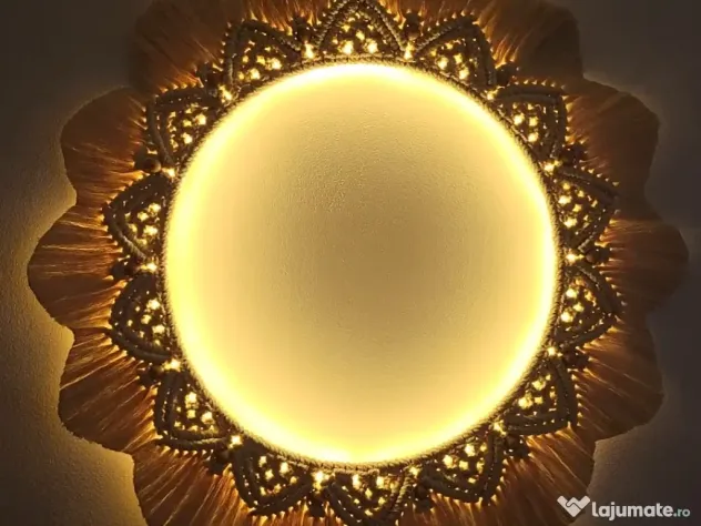 Decorațiune/lampă led macrame
