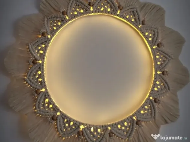 Decorațiune/lampă led macrame