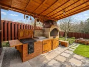 Vilă cu 7 camere și 825 mp teren în cartierul Bucium-Iasi 