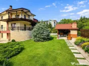 Vilă cu 7 camere și 825 mp teren în cartierul Bucium-Iasi 