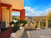 Vilă cu 7 camere și 825 mp teren în cartierul Bucium-Iasi 