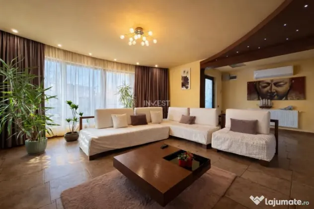 Vilă cu 7 camere și 825 mp teren în cartierul Bucium-Iasi
