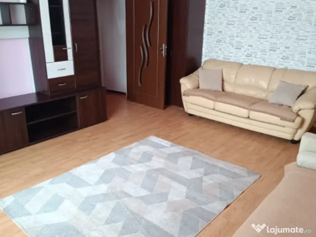 Apartament 2 camere et 1 Central