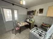 Apartament 3 camere zona Dacia 