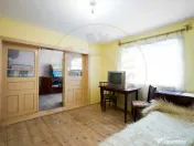 Casa la munte cu teren generos in Com. Nucsoara, loc. Slat 