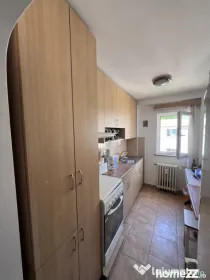 Apartament 3 camere , zona Hurmuzachi , Radauti