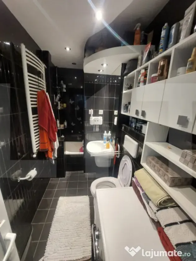 Apartament 3 camere, 78 mp, zona Vlaicu