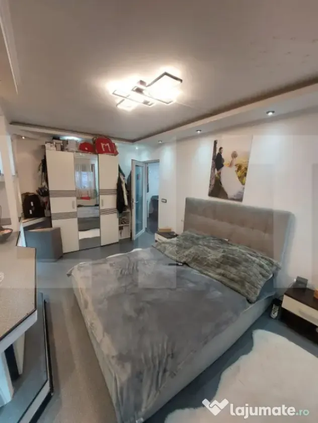 Apartament 3 camere, 78 mp, zona Vlaicu