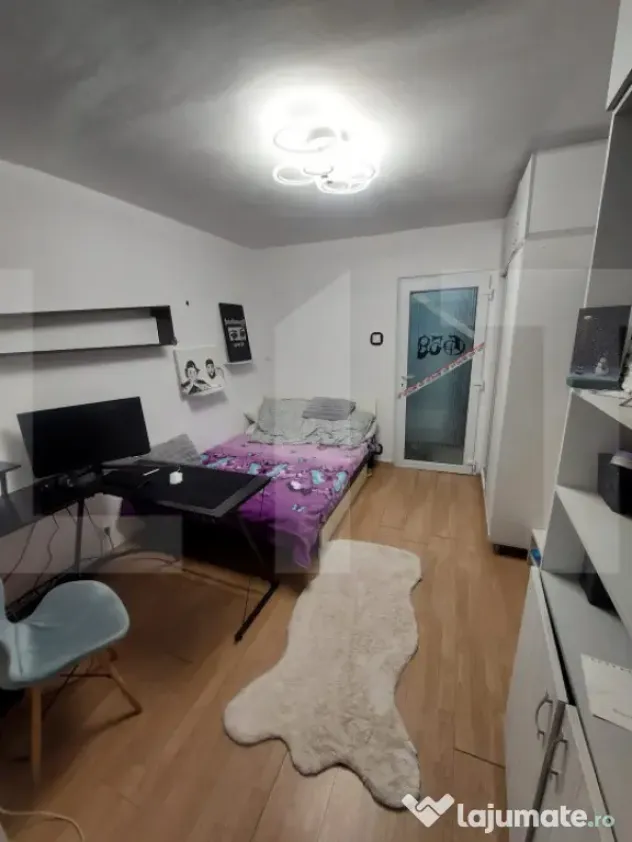 Apartament 3 camere, 78 mp, zona Vlaicu
