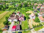 FILM! Casa noua,Covasna,cu fotovoltaic, garaj,curte,2 terase 