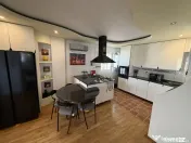 Apartament 3 camere zona Faleza Nord 