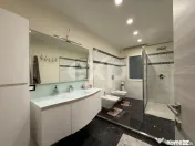 Casă premium cu 5 camere de vânzare în Șerbești, comuna 