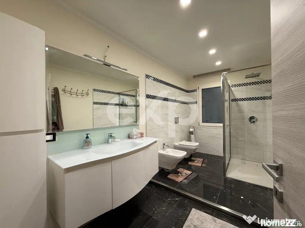 Casă premium cu 5 camere de vânzare în Șerbești, comuna