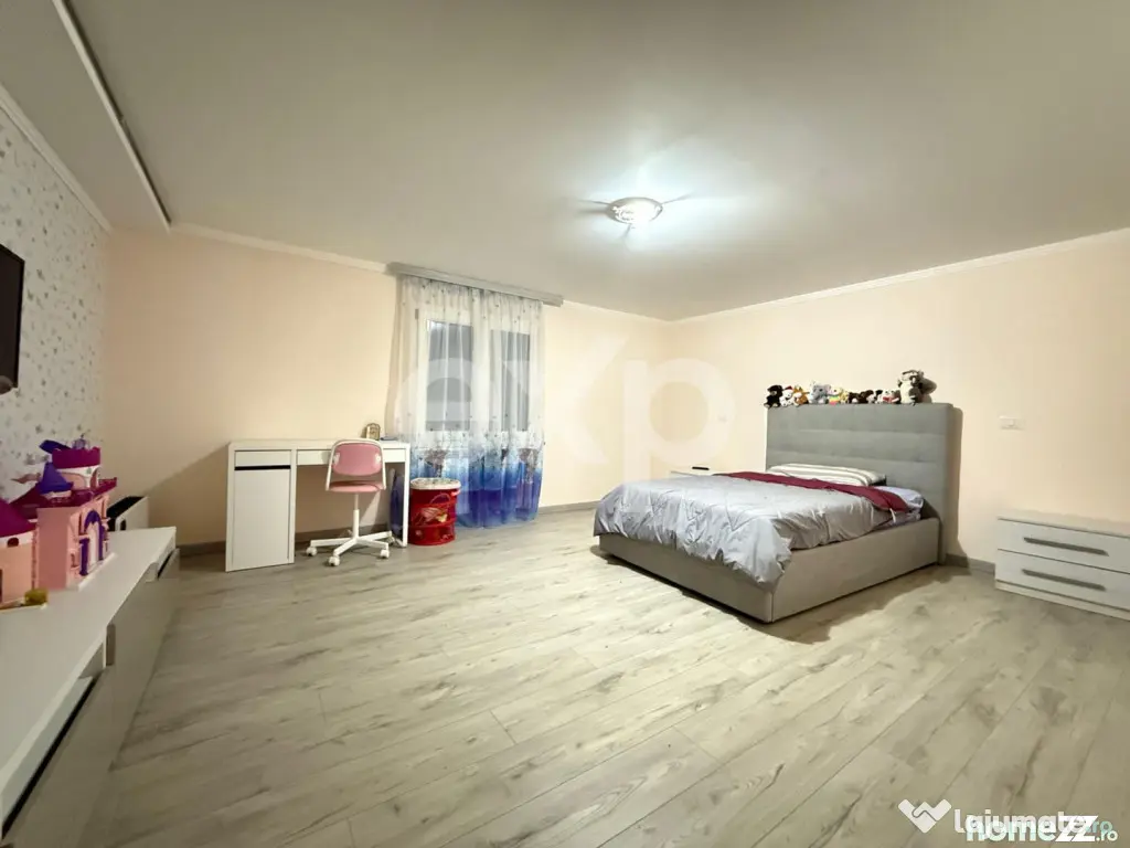 Casă premium cu 5 camere de vânzare în Șerbești, comuna