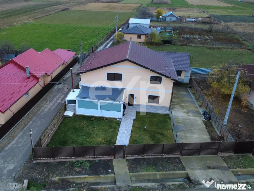 Casă premium cu 5 camere de vânzare în Șerbești, comuna