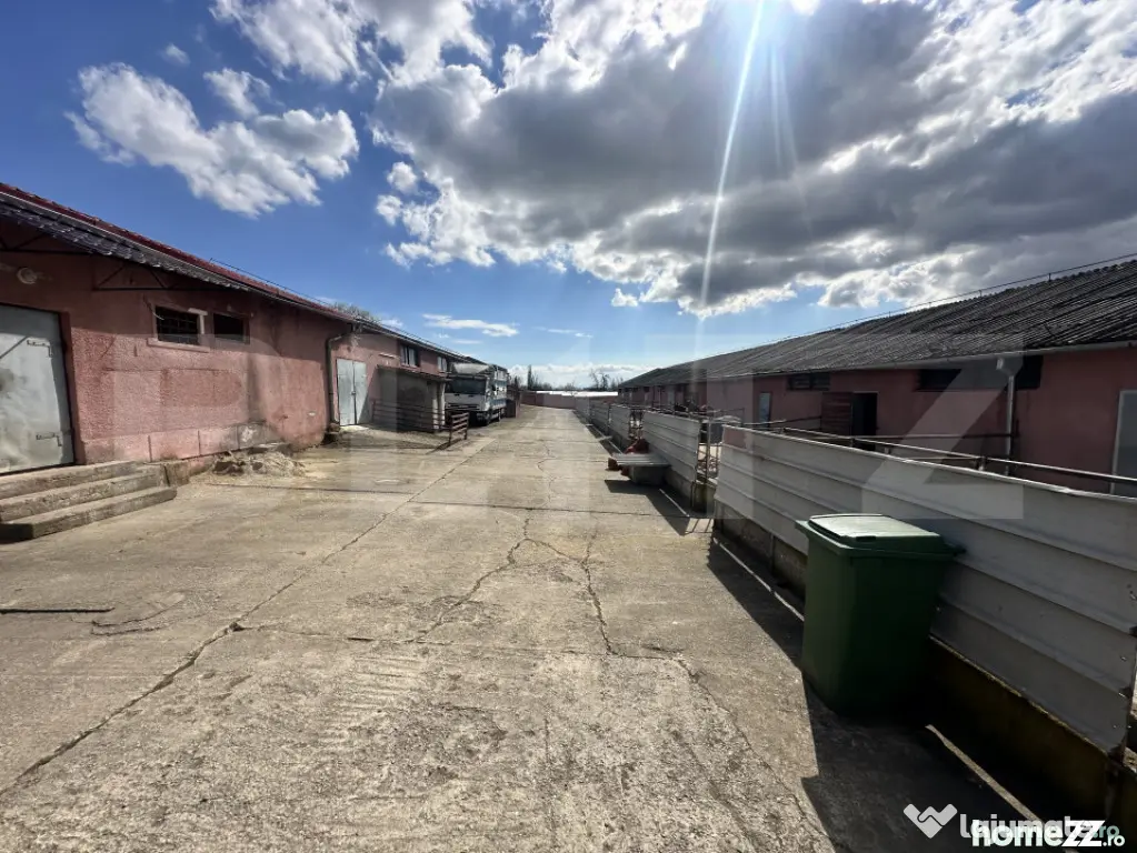 Parc industrial Bârsãu (HALE-BIROURI-APARTAMENT DE LOCUIT-