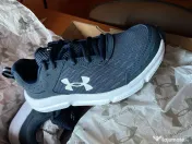 Adidași Under Armour