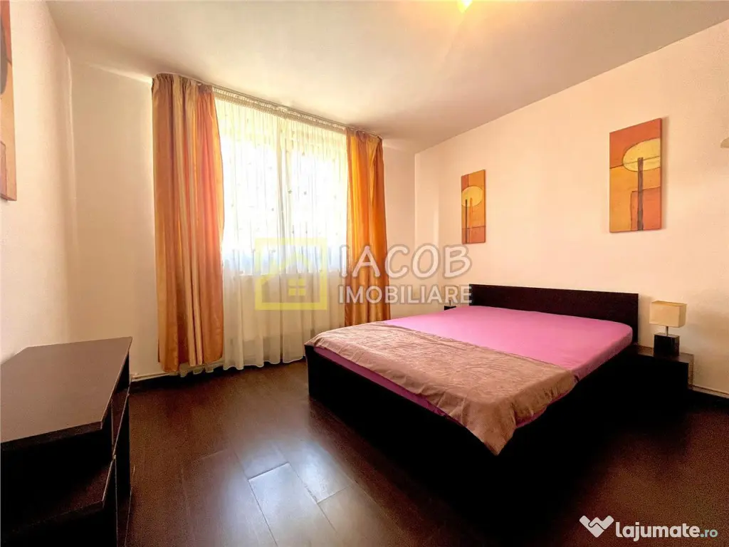 Apartament 3 camere decomandate, strada Martir Horia, Bacau