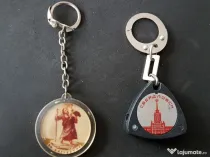Brelocuri pentru colectionari.