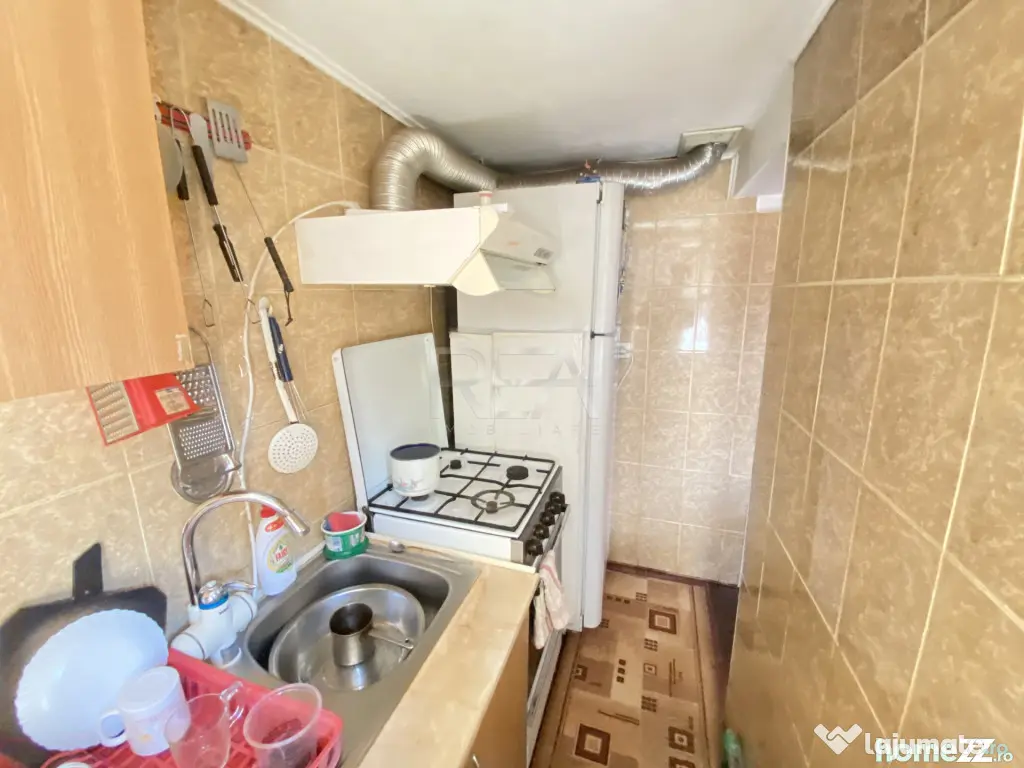 Casa cu Garaj- Zona Teius