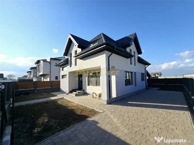 Vila individuala- 5 camere- 3 bai- incalzire pardoseala-