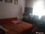 Casa P E, teren 207 mp, zona centrala, pretabila - clinica, 