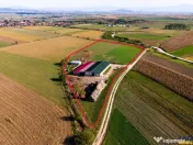 FILM! 18.000 mp, extravilan, agricol constructii:ferma,inve 