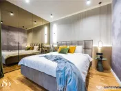 Cosmopolit Central, Studio LUX in fin aliniament, parcare s 