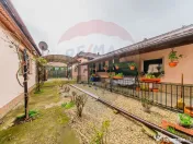 Casă mare de vânzare, comuna Iratoșu 