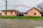 Casă spatioasa cu teren de 2877 mp de vânzare in Irato?...