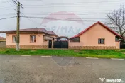 Casă spatioasa cu teren de 2877 mp de vânzare in Irato?... 