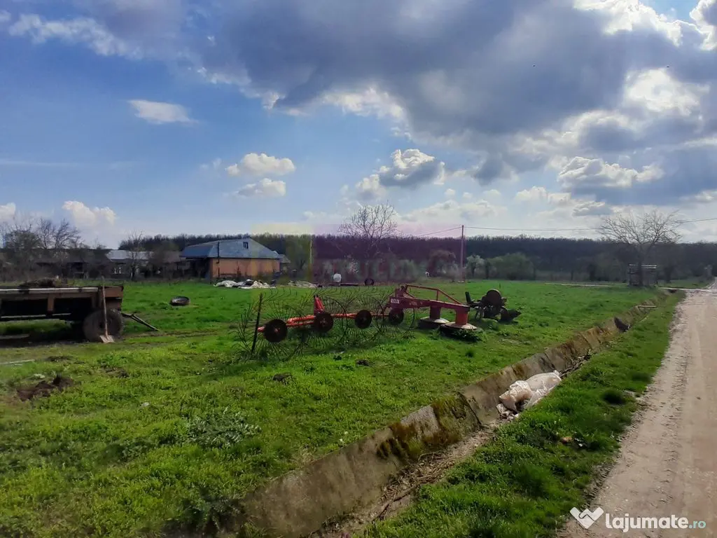 DE VANZARE TEREN 3400 MP IN SAT PODU ILFOVAT / COM BUTURU...